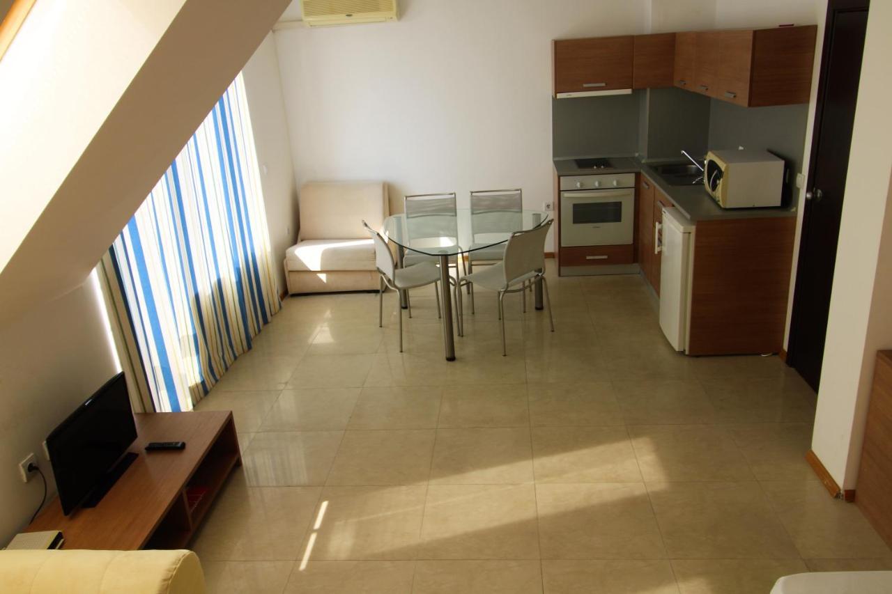 Menada Belle View Apartments Свети-Влас Экстерьер фото